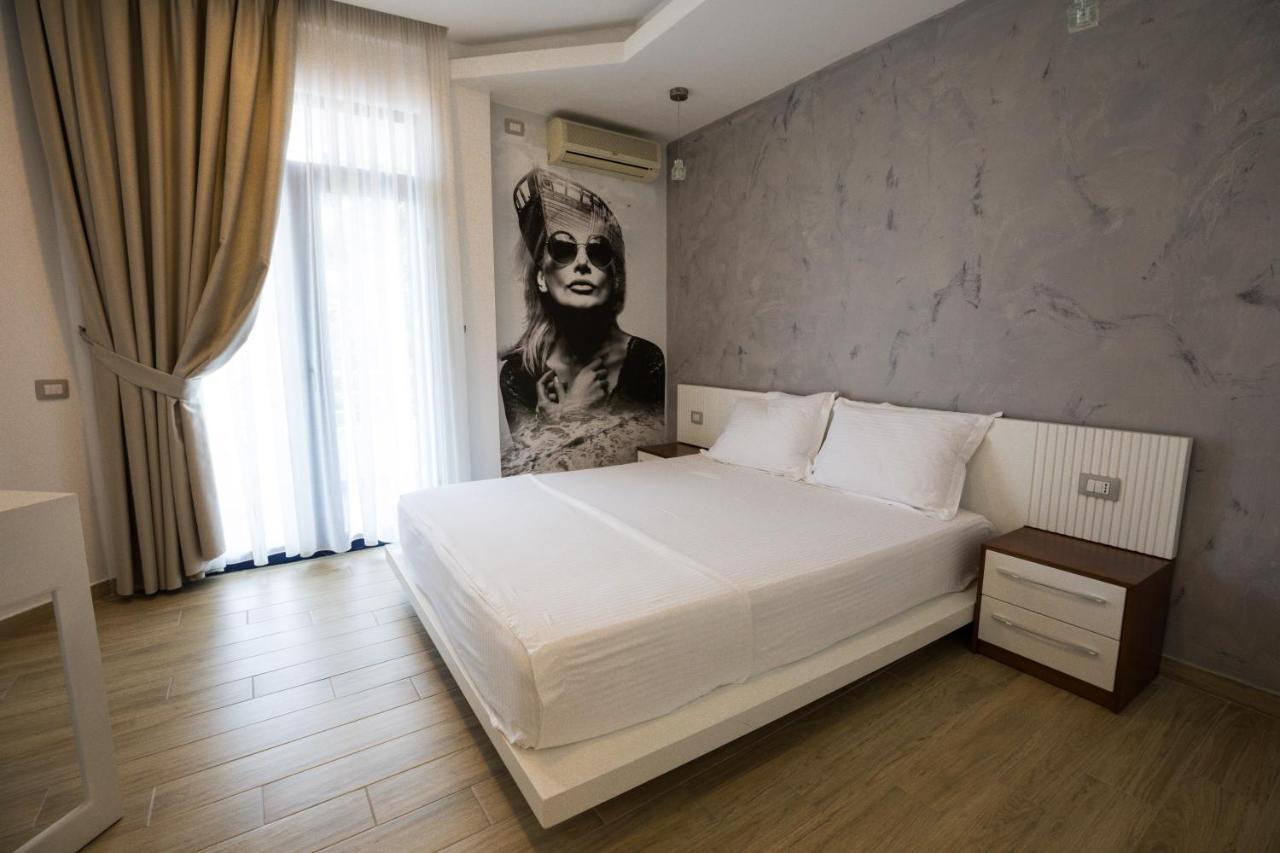 Hotel Mirage 4*